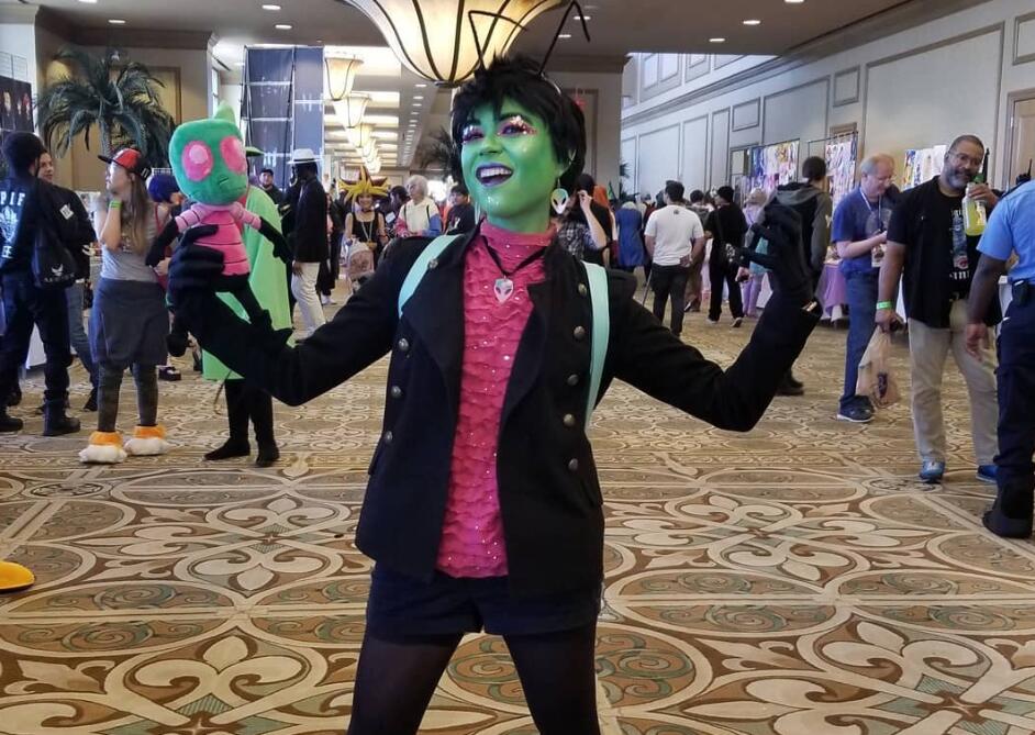 沙巴体育官网-JADE乐团单曲《不密集恐惧症》上线 另类摇滚对话疯狂世界(图2) 沙巴体育官方入口