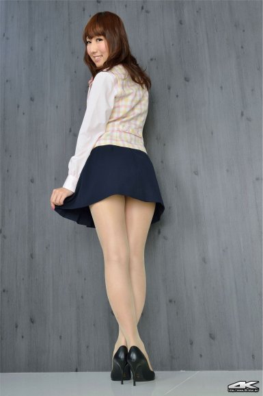 SABA SPORTS登录|方泂镔《只剩爱》MV首播暴晒拍摄力求完美